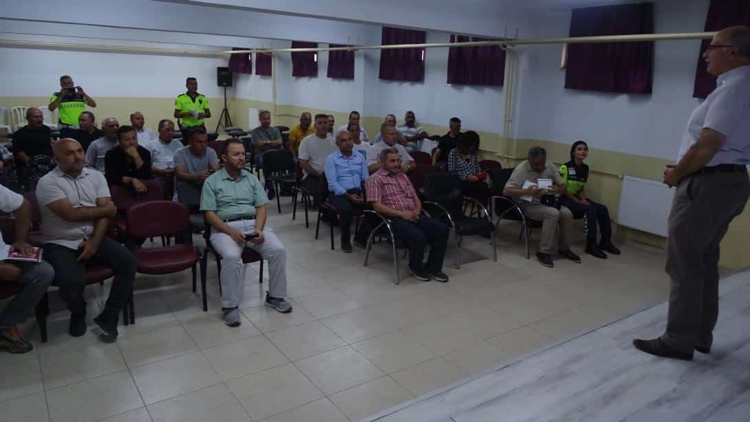 2025-2026 EĞİTİM ÖĞRETİMYILI TAŞIMALI EĞİTİM TOPLANTISI